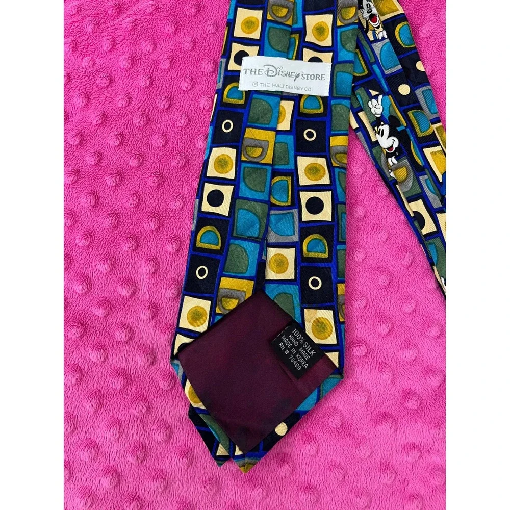 The Disney Store Silk‎ Tie Mens Blue Geometric Mickey Donald Goofy Vintage